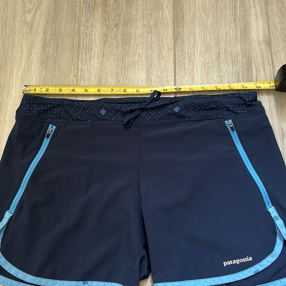 Patagonia Blue Athletic Shorts Size Large - Picture 6 of 13